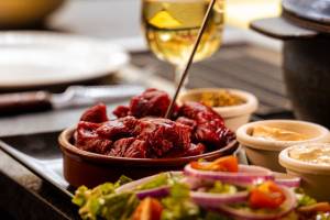 Les Fondus De La Raclette Montparnasse